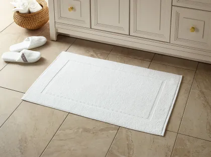 Luxury Bath Mat for Elegant Bathrooms