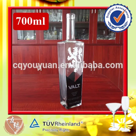 fancy green alcohol glass bottle for vodka in 700ml