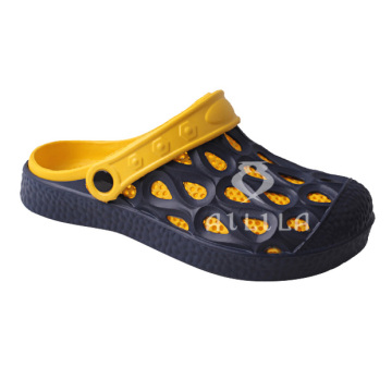 Men new style fashion clogs