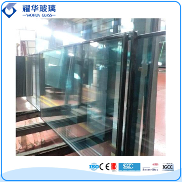 Insulated window glass double paned glass