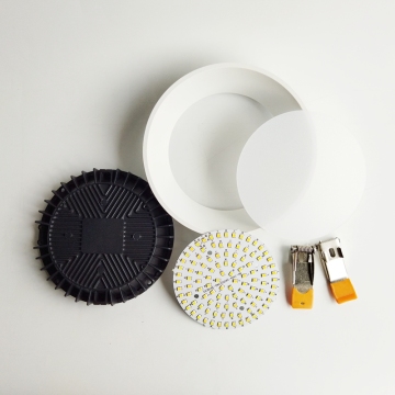 Lampu Downlight LED Suku Cadang 12W SKD Die-casting Baru