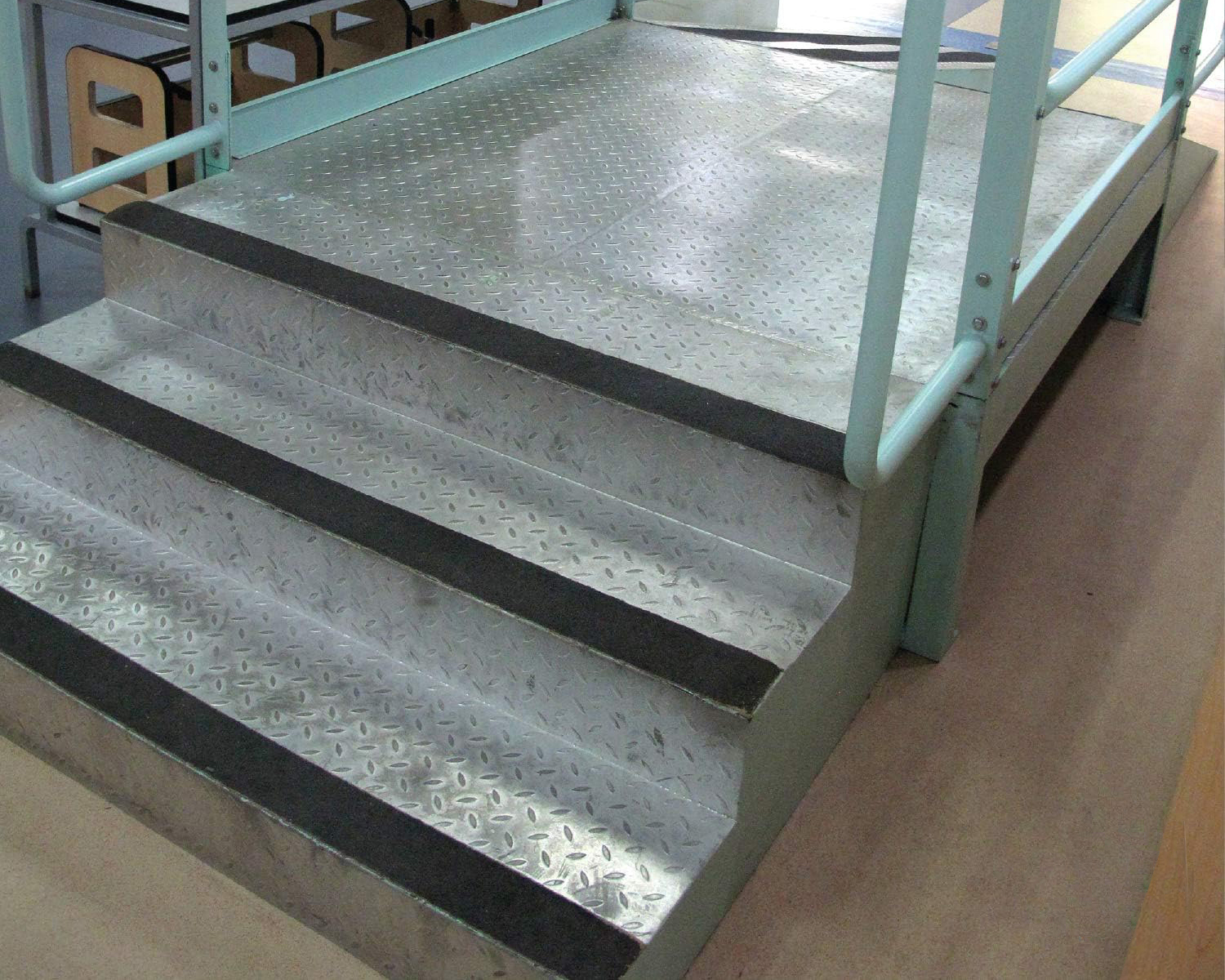 Aluminum-backed Anti Slip Tape