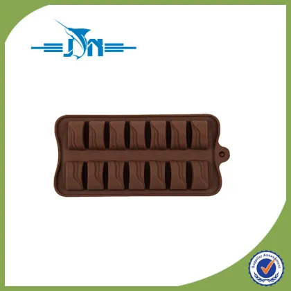 Silicone chocolate mold for dessert maker