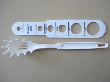 Kitchen tool plastic pasta spaghetti slotted noodle spoon