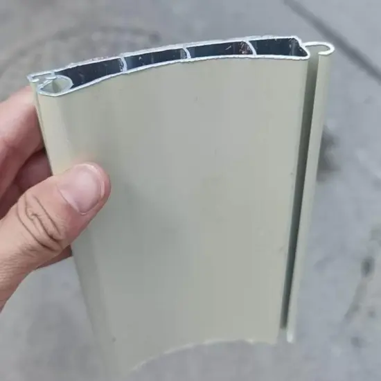 China Extruded Aluminum Profile Supplier for Roller Shutter Door Slats