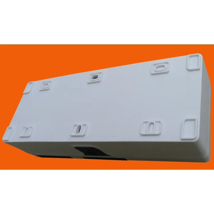 Enchufe europeo resistente al agua IP54 de 3 salidas (S33310)