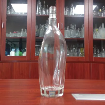 Custom 1500ML Glass Bottles to Liquor Exotic Wine Bottle