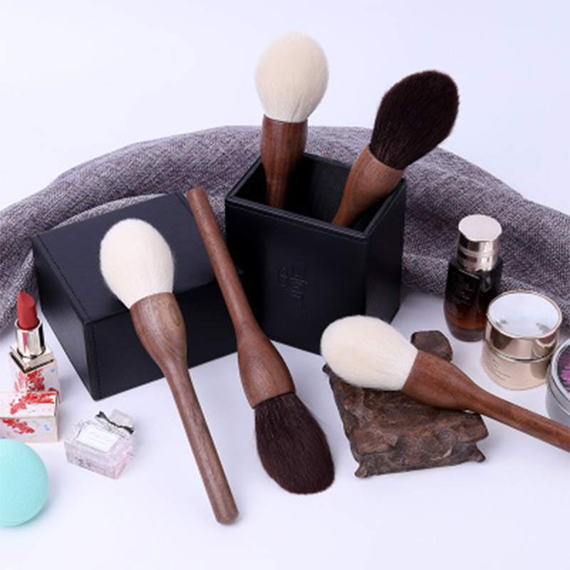 goat hair foundation powder brush