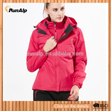 Womens windproof and breathable softshell jacket