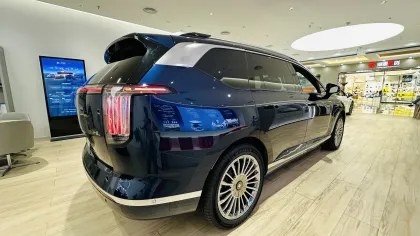 Hyper HL Electric Two Row SUV