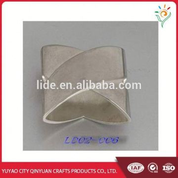 Factory directly wholesale glass napkin ring