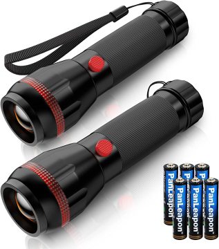 4.5V 70lm Zoomable 2 Modes High Brightness LED Flashlight with Dry Battery