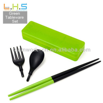 Environment Protection Food-Grade Plastic travel cutlery set in pouch