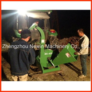 Tractor Pto Driven 4 Inch Disc Wood Chipper with Self Feed Bx42s