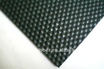 hammer top/rib back cattle rubber mat