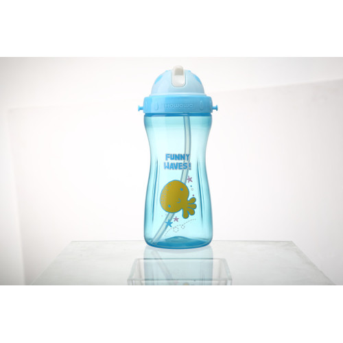 赤ちゃんの水を飲むストローボトルシッピーカップXL