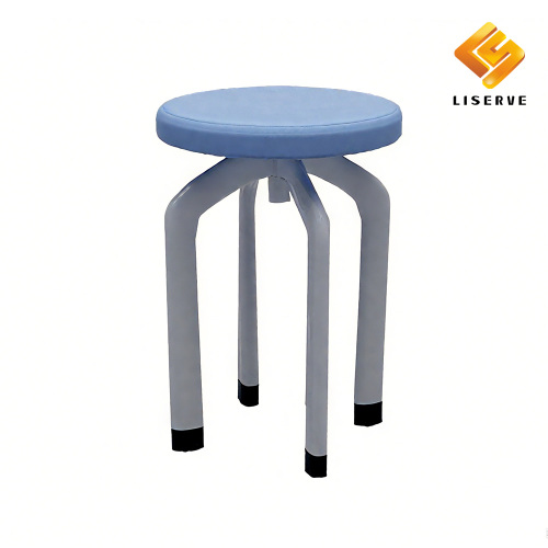 Öğrenci deneyleri için masalar ve sandalyeler