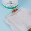 Lingettes désinfectantes pour masques avec matériau non tissé