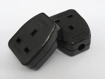 CE Approval 13A UK wireless plug intelligent power socket