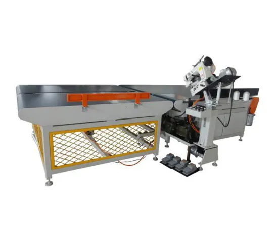 Automatic flipping mattress sewing machine