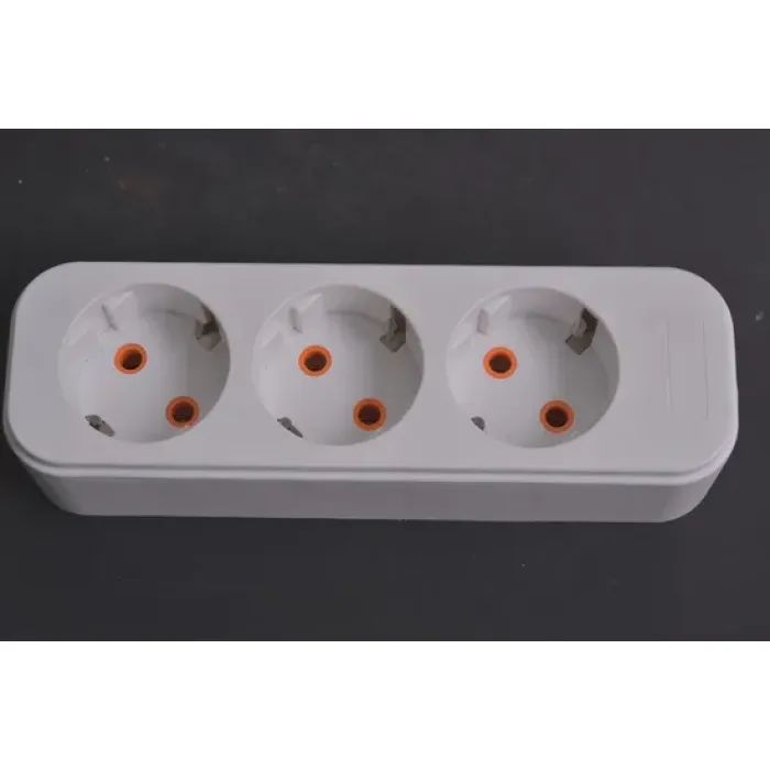 Soket Ekstensi 3-Gang baru dengan 2USB E7003ES-USB