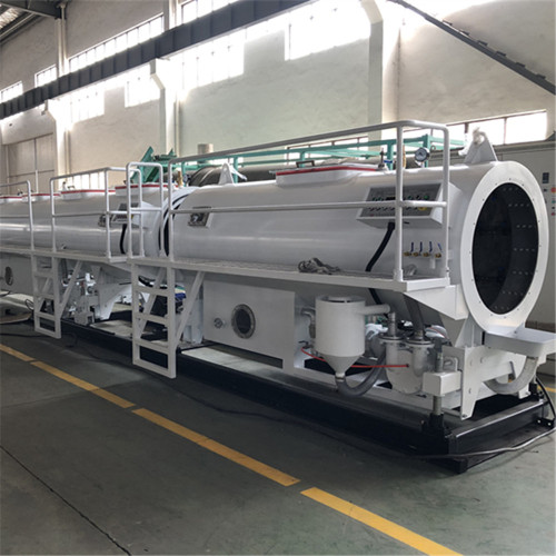 Línea de fabricación de extrusión de tubos de HDPE de gran tamaño