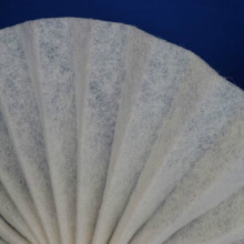 Medium-high efficiency nonwoven filter felt