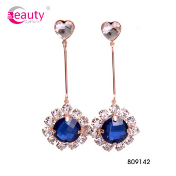 Lusso d'argento realizzato con elementi strass orecchini