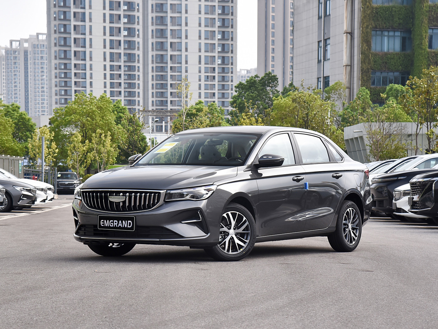 Geely Emgrand Prosish Wightabor轿车，燃油经济性良好