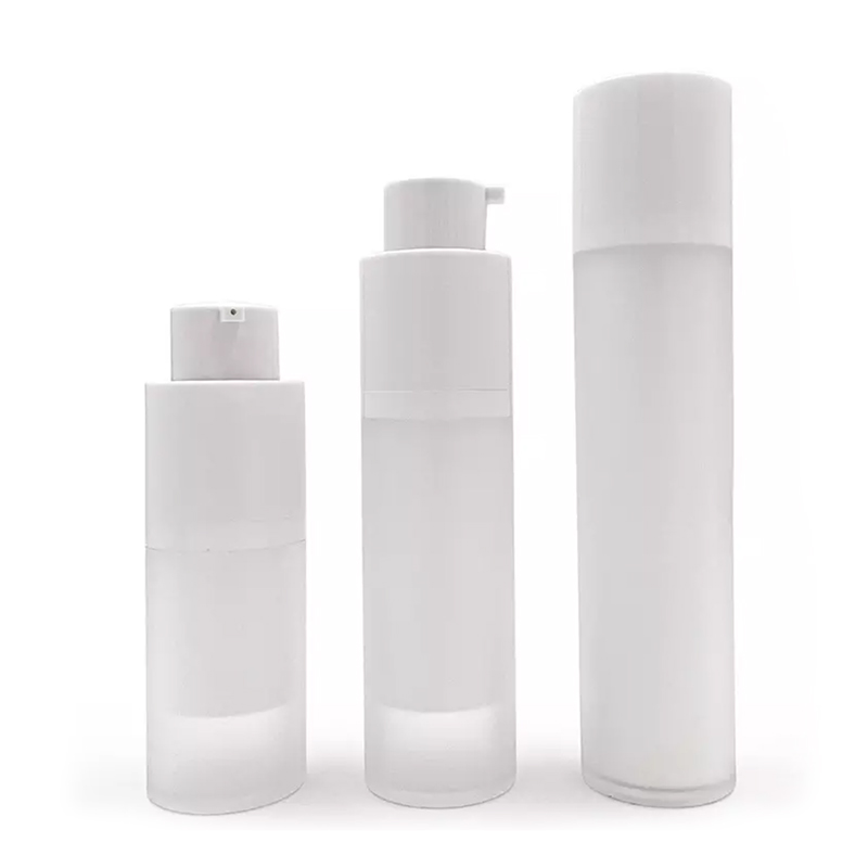 acrylique en plastique 30 ml 50 ml de bouteille d'emballage cosmétique sans air à double mur sans air pour les soins de crème pour le visage