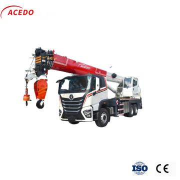 18-тонный автокран: эффективное подъемное решение