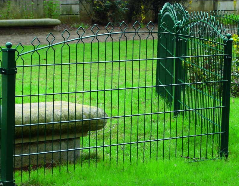 Decorative Anti-corrosion Prestige Wire Mesh Fence with Gate