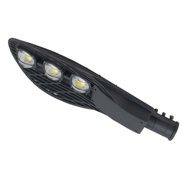 LED street lights with low power consumption