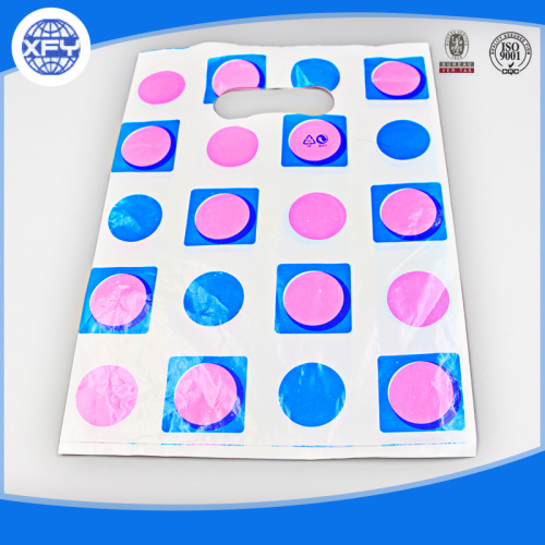 A sign of custom printing plastic shopping bags/logo watermark promotional bags
