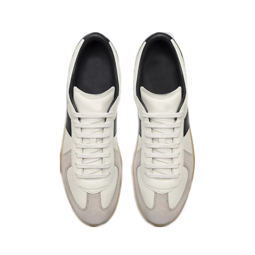 Trendy Lightweight Footwear for Men