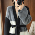 Korean version V-neck matching color lacing coat