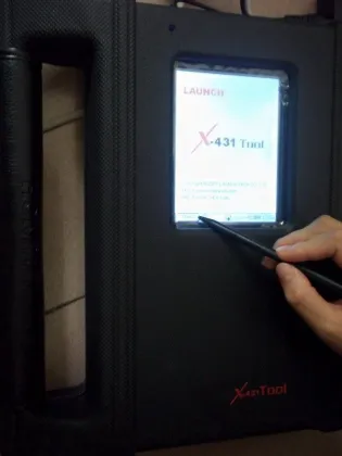 LAUNCH X431 TOOL
