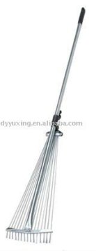 retractable rake