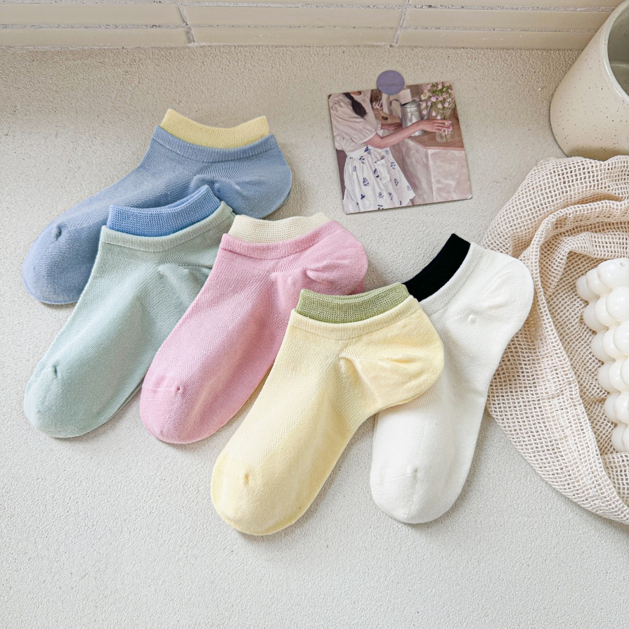 Mga naka -istilong macaron mesh sailing medyas