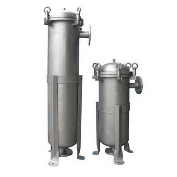 Zirconium tube shell heat exchanger