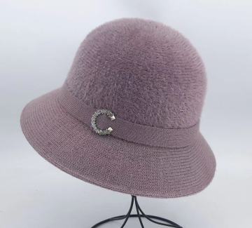 Wholesale Winter Knitting Caps and Bowknot Basin Hats for Middle-aged and Old Women