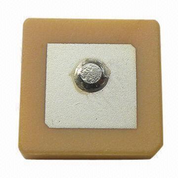 Dielectric Antenna for GPS, Compact Package Size