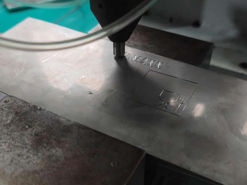 Thielmann Prova de arranhar Thielmann Scratching Proofing