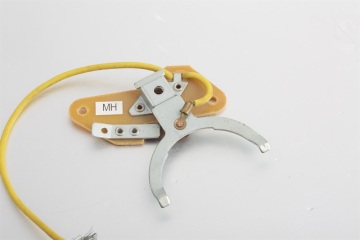MH centrifugal switch of a single phase motor