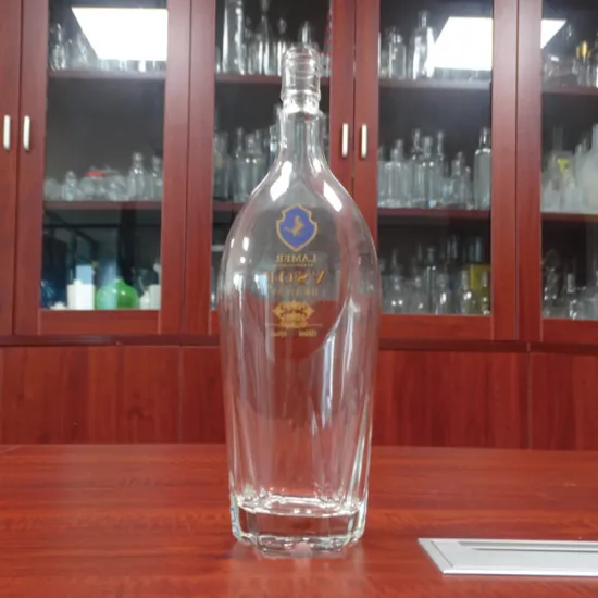 Super Flint Liquor Bottles Glass 1500ML Big Glass Bottle With Logo Decal