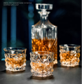 Berretto di whisky in vetro /vetro di liquore
