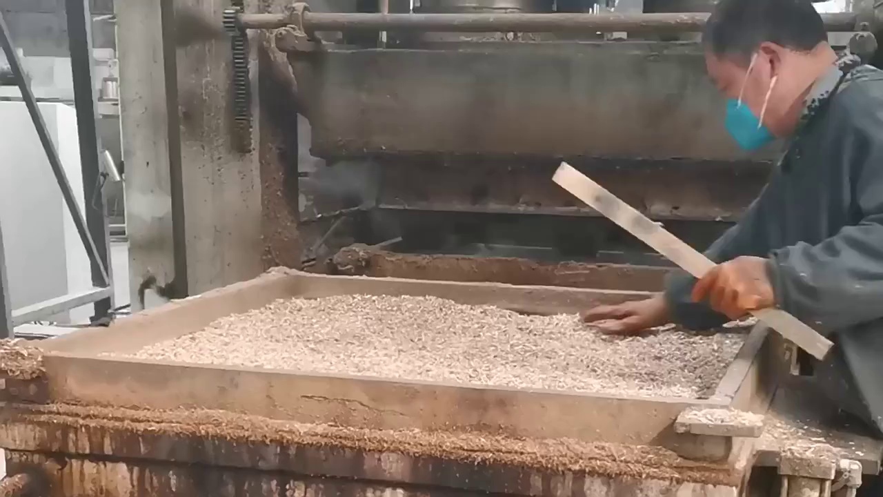 1100X1100mm MDI Glue Compressed Wood Pallet Molded Presswood Pallets for Packaging