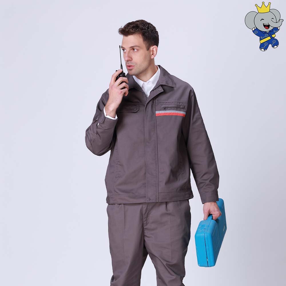 আরামদায়ক ধূসর পলি-কটন ওয়ার্কওয়্যার সেট