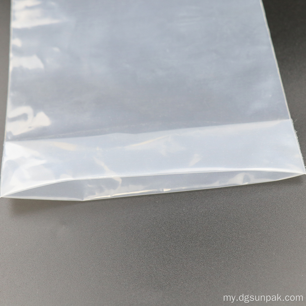 Clear Recyclable zip အိတ်များချိတ်ဆွဲထားသောချိတ်နှင့်ချိတ်ဆွဲထားသည်