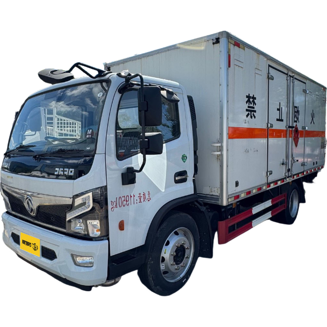 Вялікі транспартны сродак для перавозкі небяспечных матэрыялаў